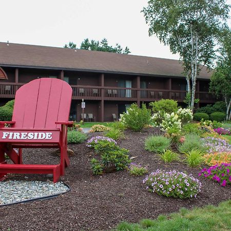 Fireside Inn & Suites Ґілфорд Екстер'єр фото